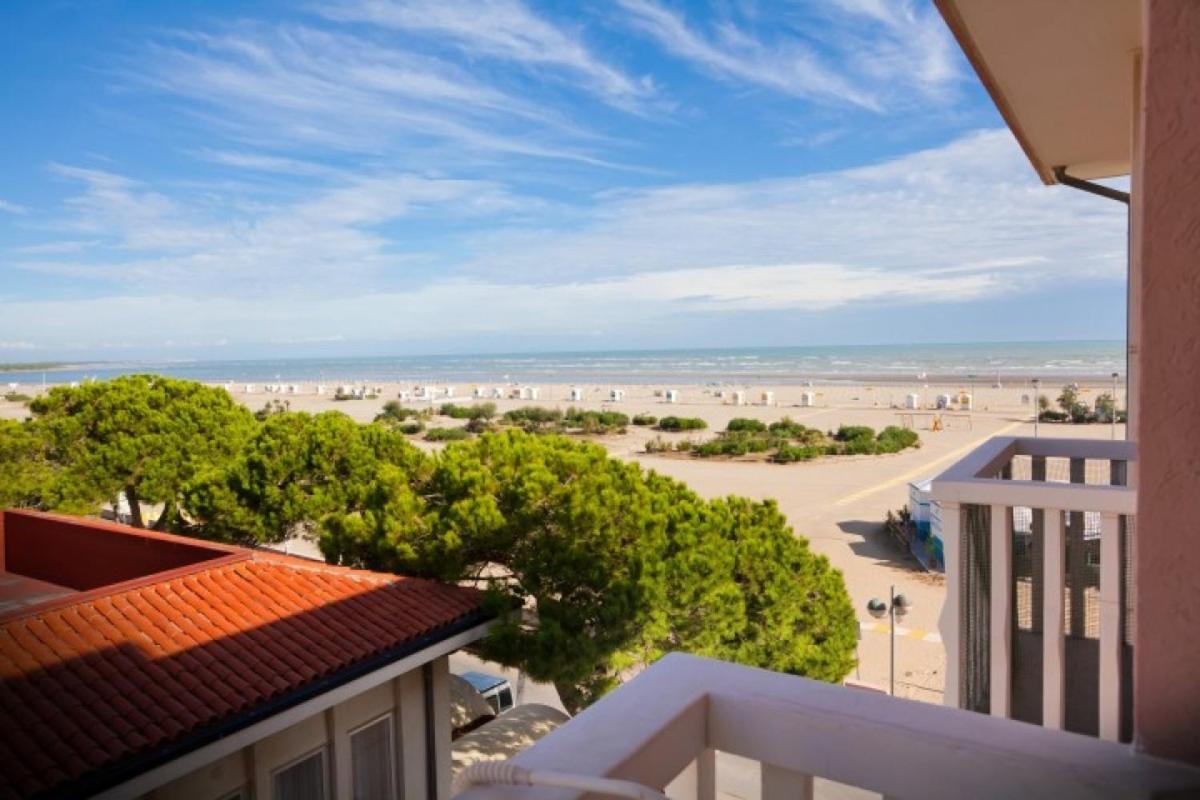Casa Rizzante - Agenzia Arcobaleno * Caorle